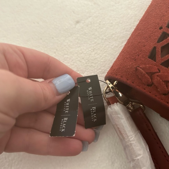 White House black market NWT rust wristlet purse lattice detail with duster bag - Picture 3 of 10